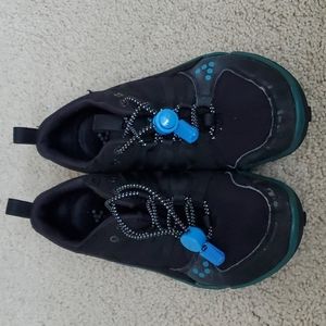 Vivo Barefoot hiking running shoes sz 37